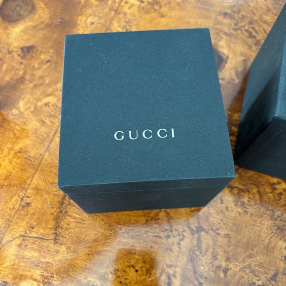 Gucci Watch - Picture 2 of 7